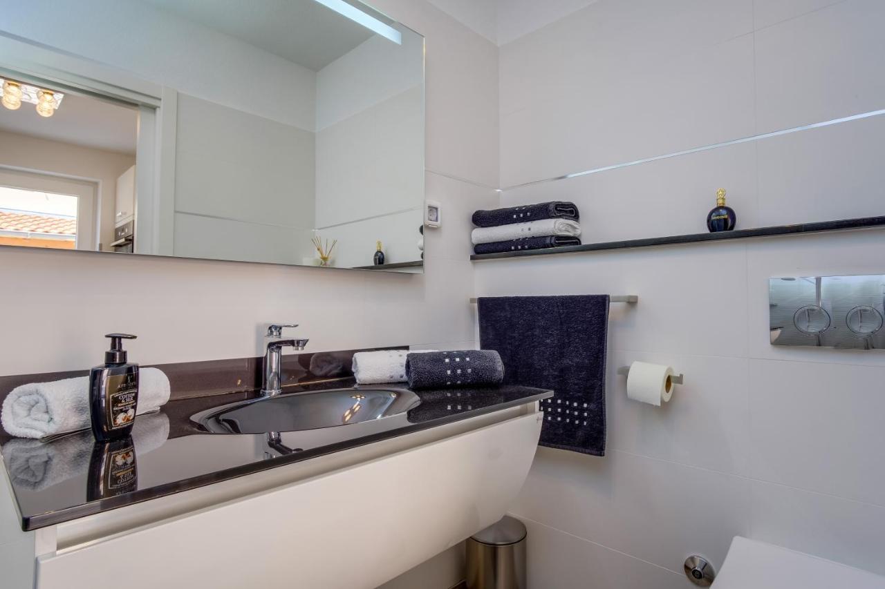 Leonida Apartamento Mali Lošinj Exterior foto