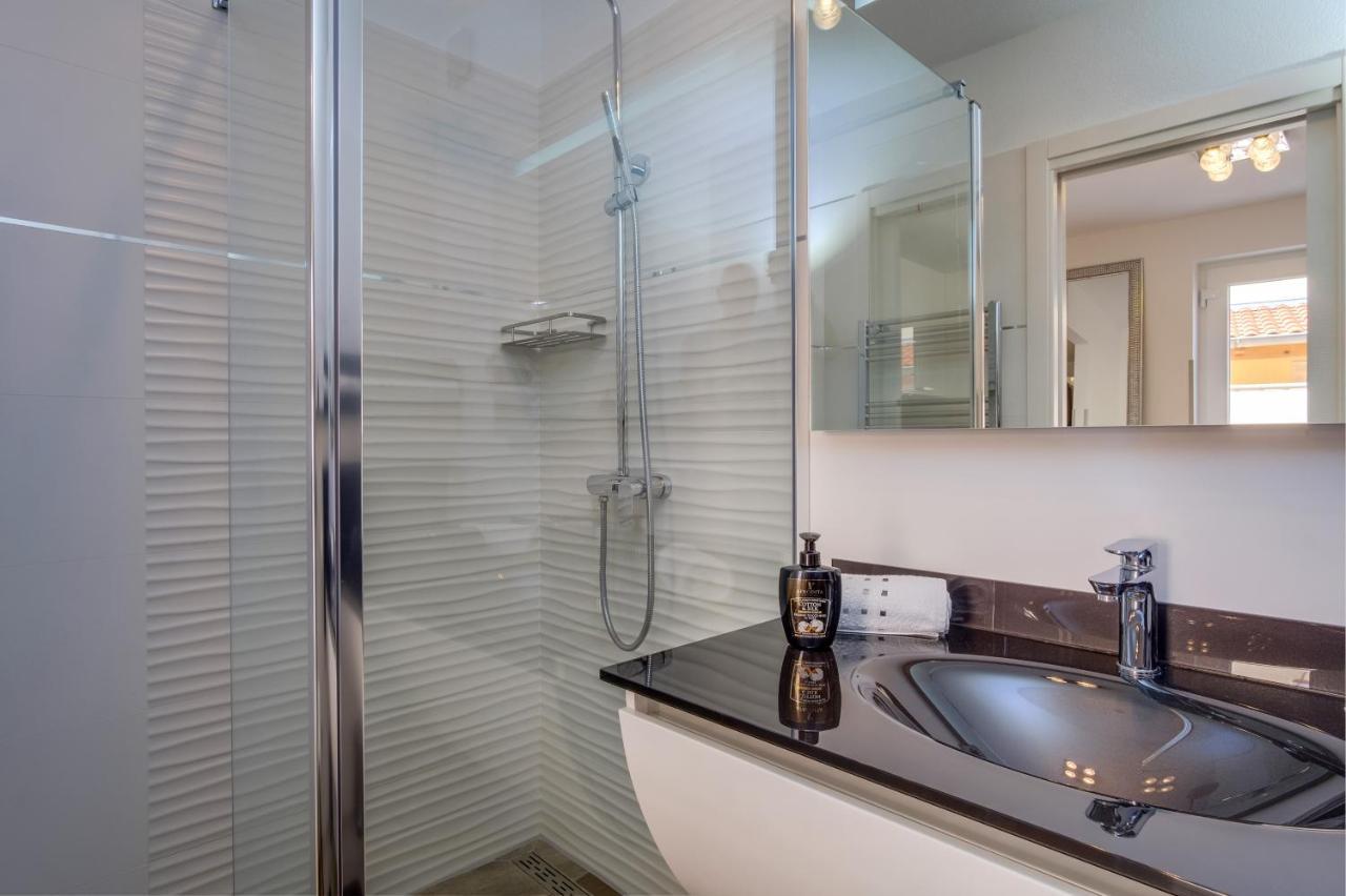 Leonida Apartamento Mali Lošinj Exterior foto