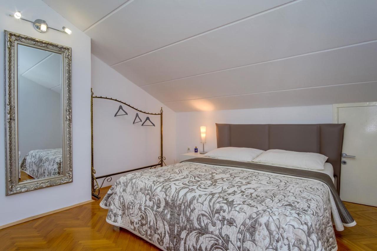 Leonida Apartamento Mali Lošinj Exterior foto