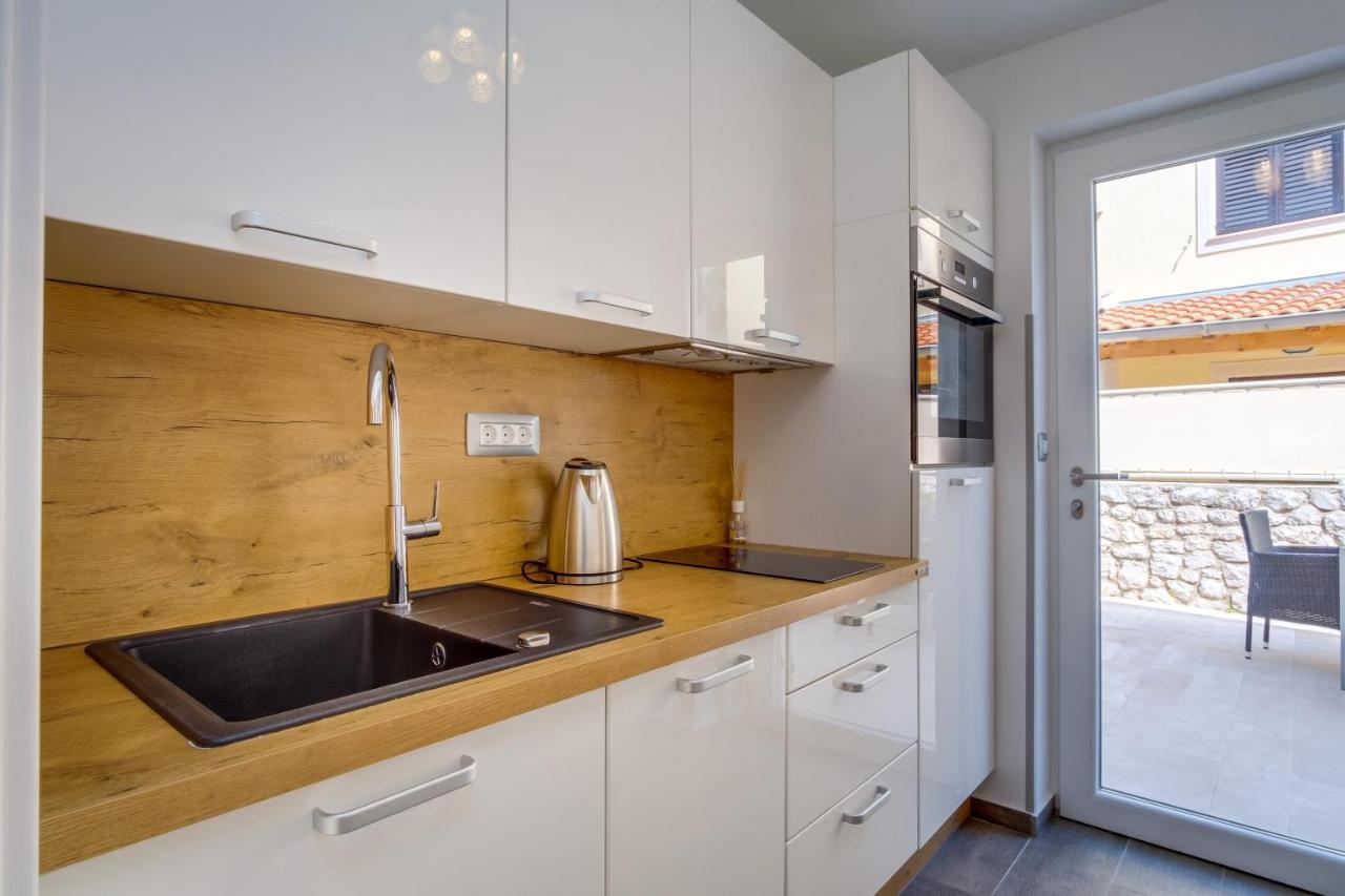 Leonida Apartamento Mali Lošinj Exterior foto