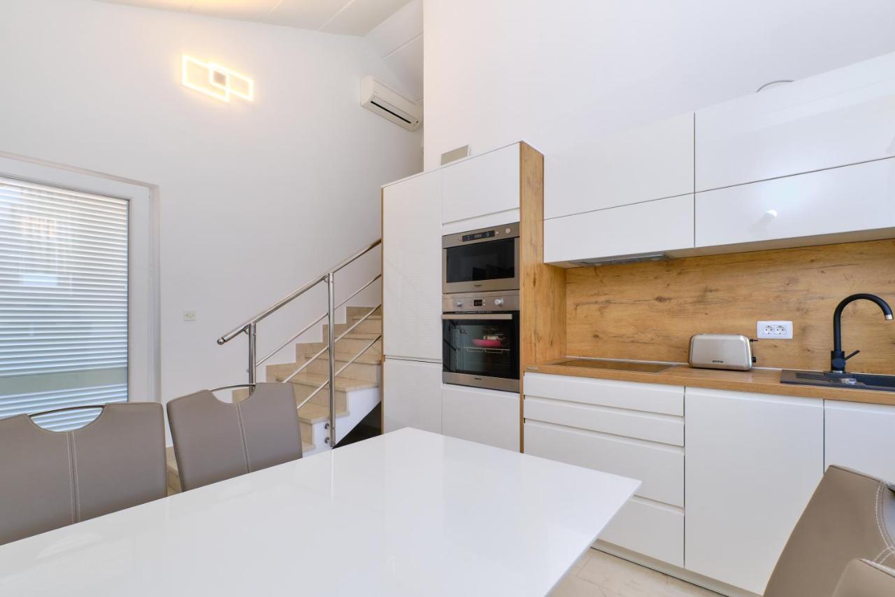 Leonida Apartamento Mali Lošinj Exterior foto