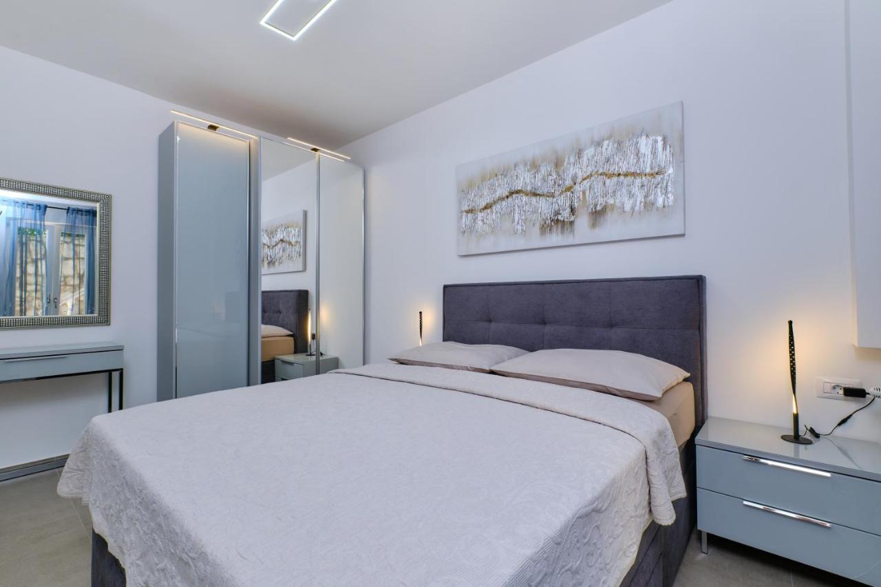 Leonida Apartamento Mali Lošinj Exterior foto