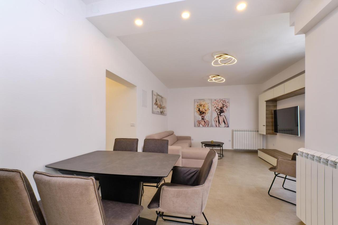 Leonida Apartamento Mali Lošinj Exterior foto