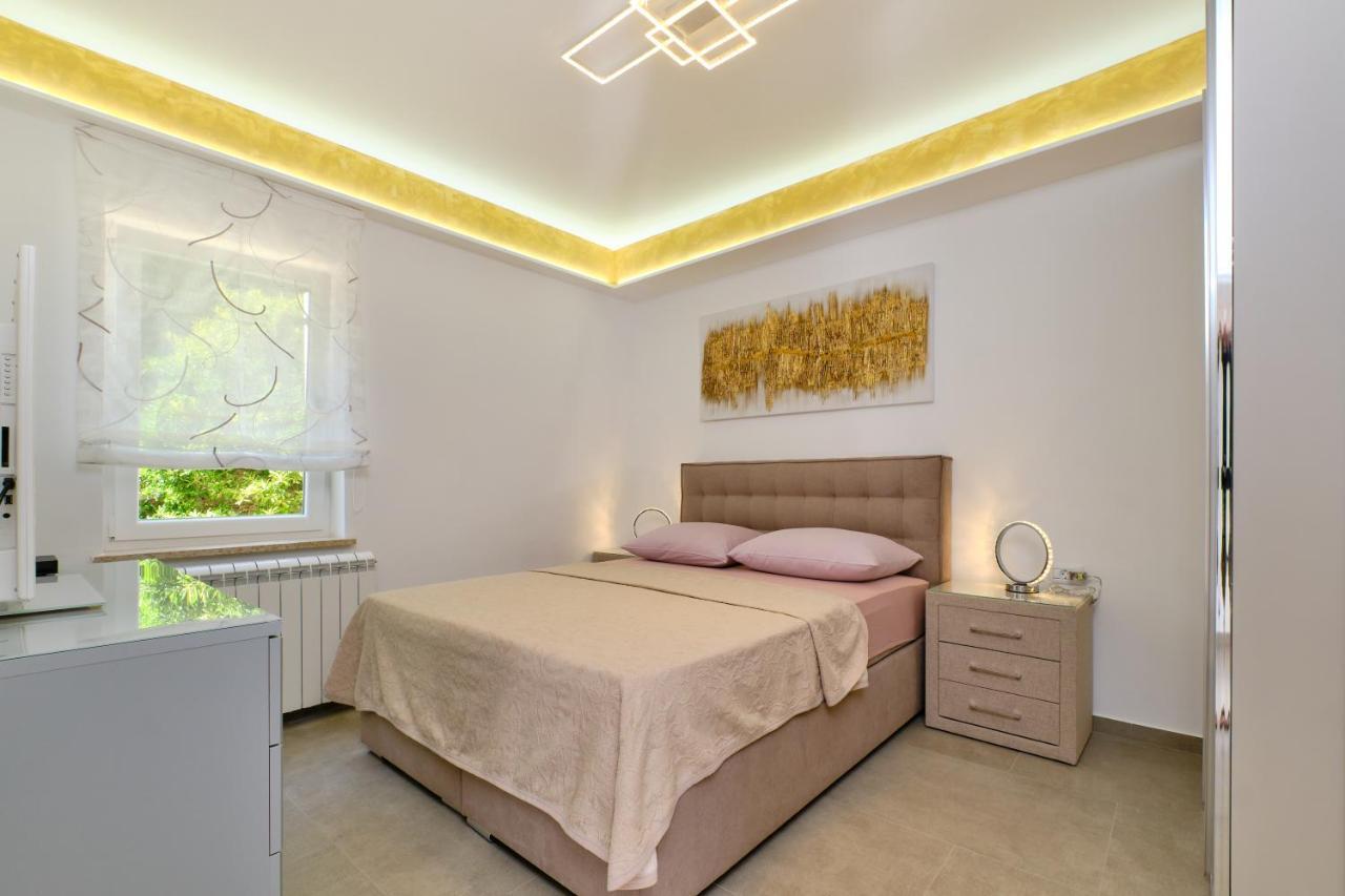 Leonida Apartamento Mali Lošinj Exterior foto
